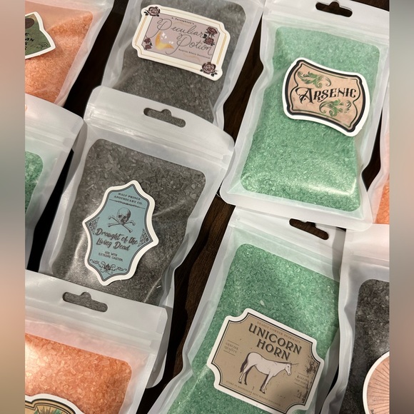 Halloween bath salts - Picture 4 of 4